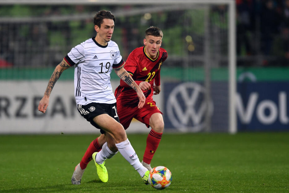 Der Mittelfeldspieler debütierte in dieser Saison in der deutschen U21-Nationalmannschaft.