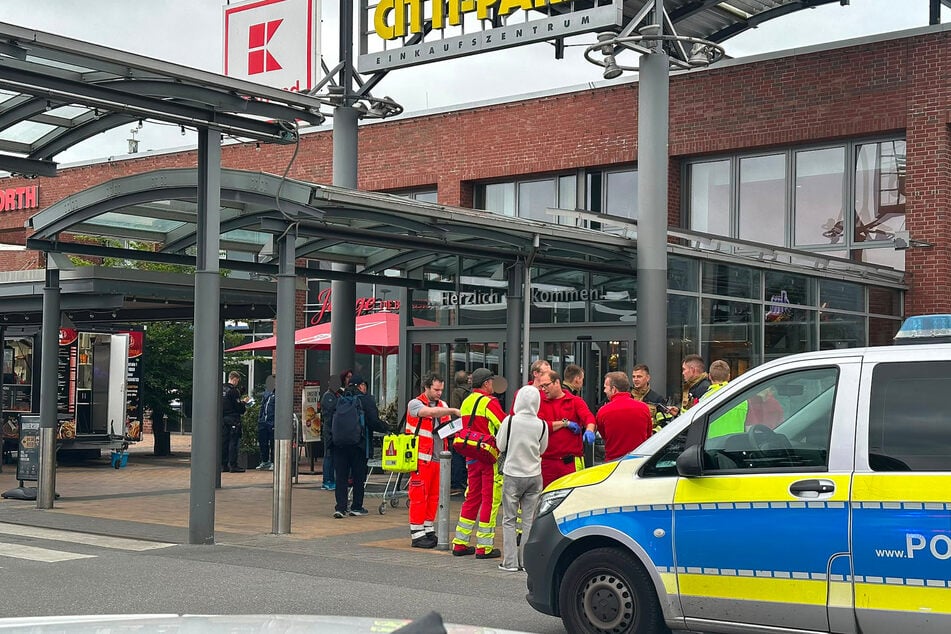 Am Montagabend wurde ein Supermarkt in einem Rostocker Einkaufszentrum evakuiert.