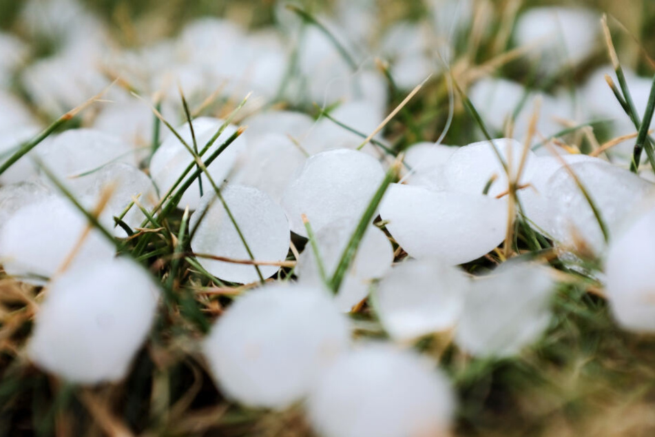 Auch Hagel ist möglich. (Symbolbild)