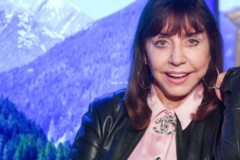 Schlagersängerin Tina York (Archivbild aus dem Jahr 2018) trat am Sonntag beim ZDF-Fernsehgarten auf.