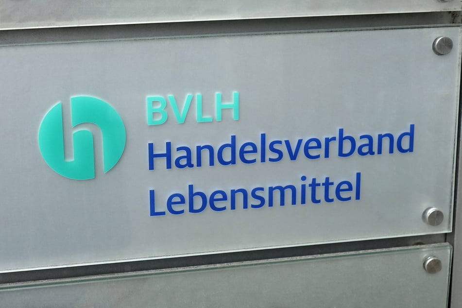 Der Bundesverband des Deutschen Lebensmittelhandels erklärte, dass sich deutsche Märkte intensiv mit dem Thema Krisenvorsorge befassen. (Archivbild)