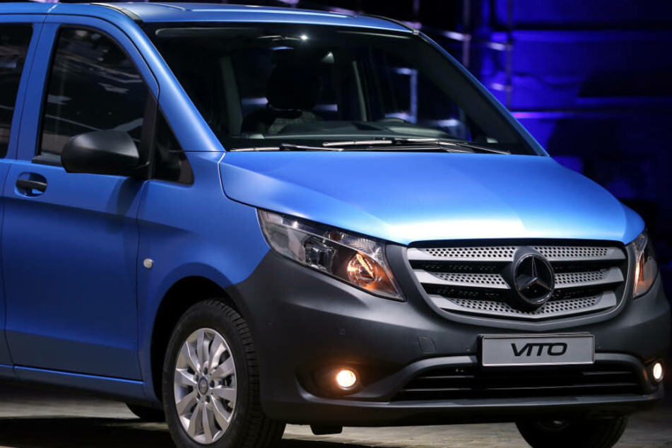 Der alkoholisierte Fahrer war in einem Mercedes Vito unterwegs gewesen (Symbolbild).