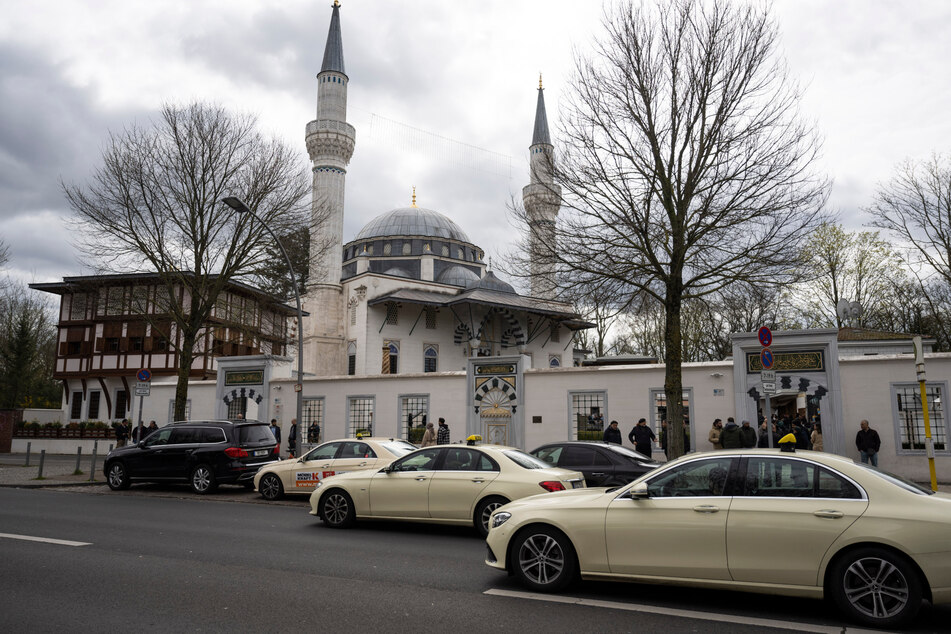 Für den getöteten Taxifahrer wurde eine Beerdigungszeremonie in der Ditib-Sehitlik Moschee abgehalten.