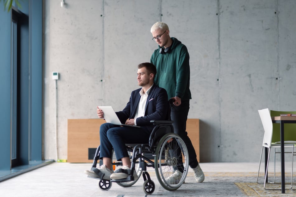 Die Eingliederungshilfe für Menschen mit Behinderungen belastete den städtischen Haushalt zuletzt mit 196,5 Millionen Euro. (Symbolbild)