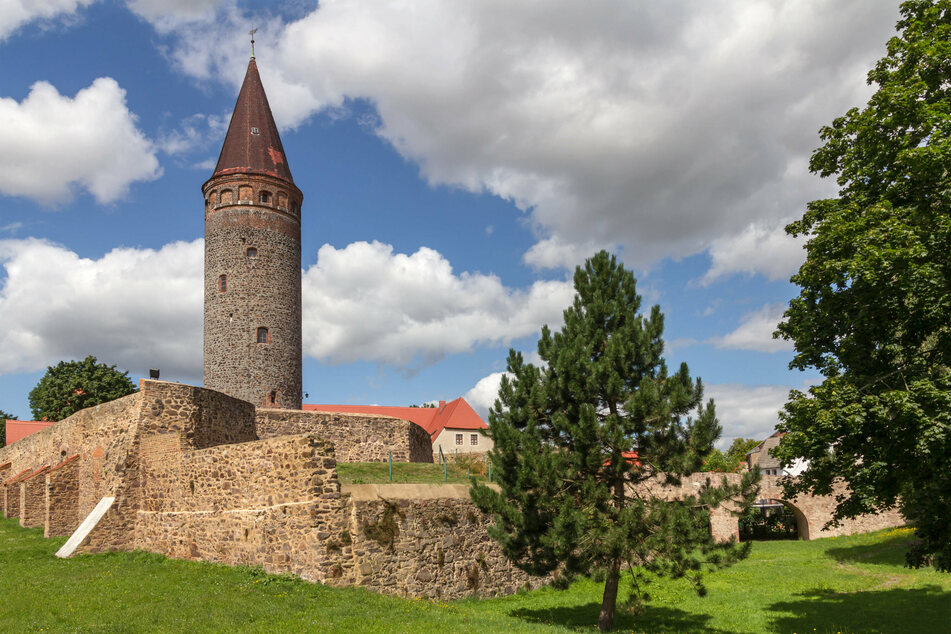In Zörbig (Sachsen-Anhalt) ist es in der Nacht zum Freitag zu einer brutalen Auseinandersetzung gekommen, bei der ein 41-Jähriger lebensgefährlich verletzt wurde. (Archivbild)