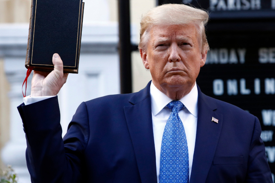 Arizona bestätigt Bidens Wahlsieg, Donald Trump greift Gouverneur auf Twitter an