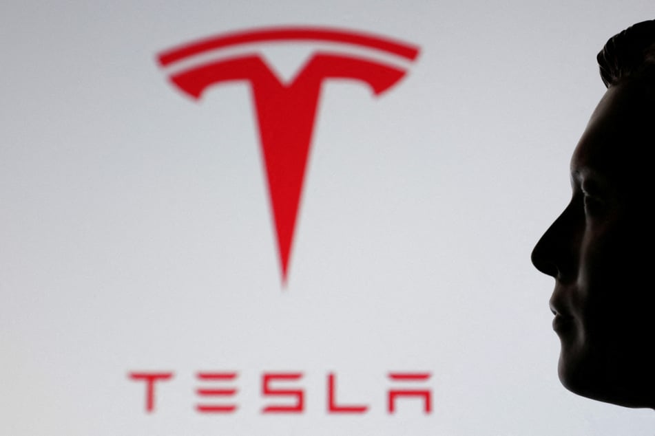 An even larger Tesla compensation package for Elon Musk has been rejected by a Delaware judge.