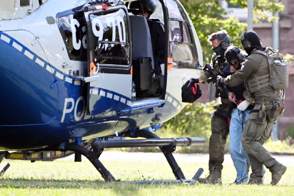 Messerattacke: Nach Haftbefehl: Stadtfest-Killer Issa Al H. plötzlich wieder zurück in NRW