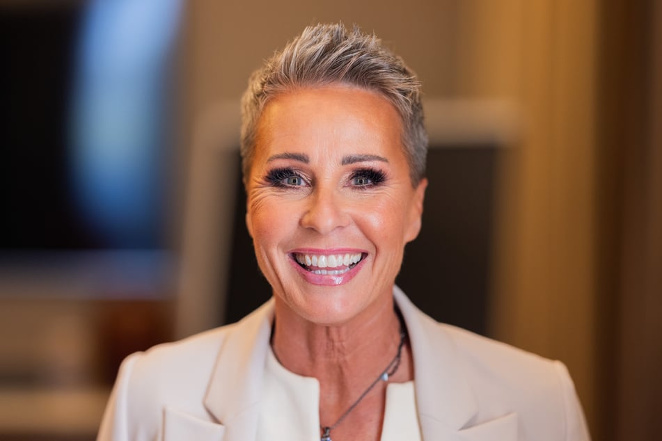 Sonja Zietlow (57) verteidigte Gil Ofarim vor seinen Mitcampern. (Archivfoto)