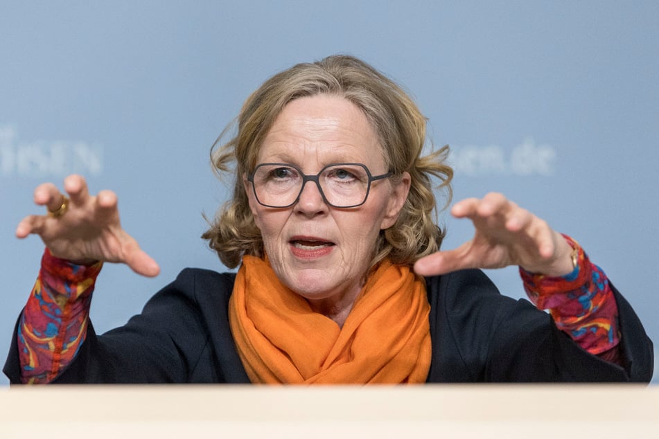 Bau- und Infrastrukturministerin Regina Kraushaar (61, CDU).