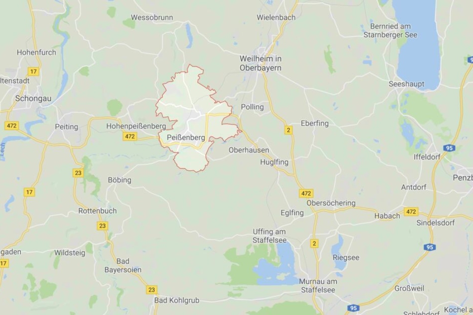 Bei Peißenberg im Landkreis Weilheim-Schongau in Bayern ist es zu einem schweren Unfall gekommen.