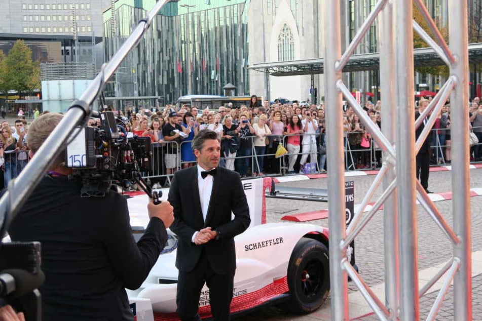 Kreischalarm garantiert! Patrick Dempsey war am Samstag zu Gast beim diesjährigen Opernball.