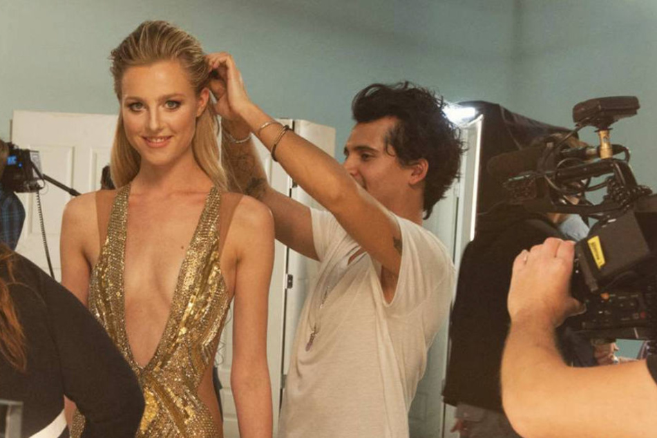 Kandidatin Maja Manczak 2017 am Set von Germany's Next Topmodel.