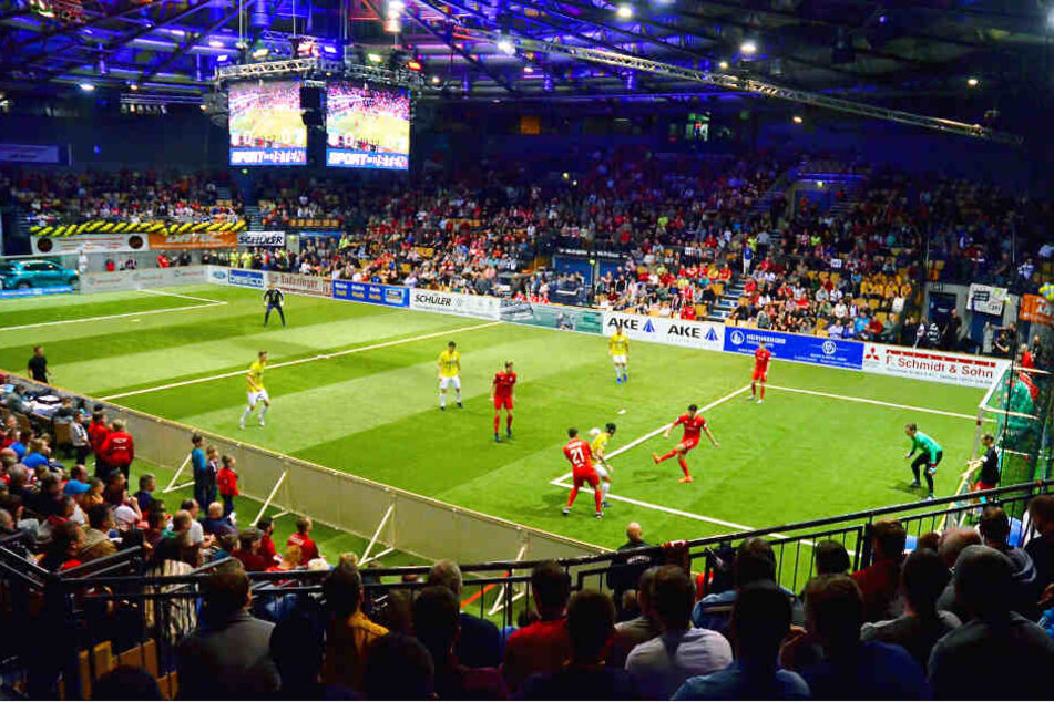 Mit 3.500 Zuschauern war die Zwickauer Stadthalle wieder gut gefüllt.