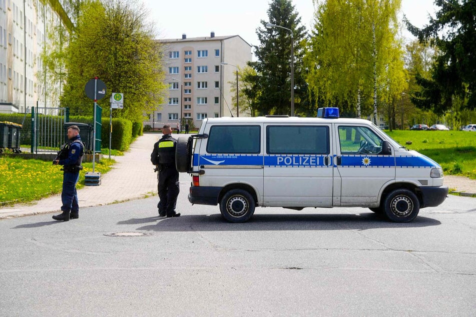 Todesdrama in Sachsen! Polizei findet nach Schießerei zwei Leichen und einen Schwerverletzten