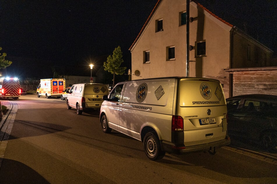 Zur Sprengung der Granate rückten die Experten in der Nacht an.