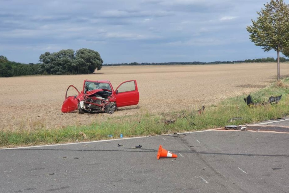 Der 75-jähriger Fahrer dieses Nissan Micra hatte den Unfall verursacht.
