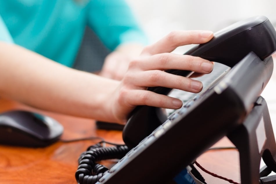 Für viele Mädchen und Frauen sei es wichtig, sich telefonisch einer Frau anvertrauen zu können. (Symbolbild)