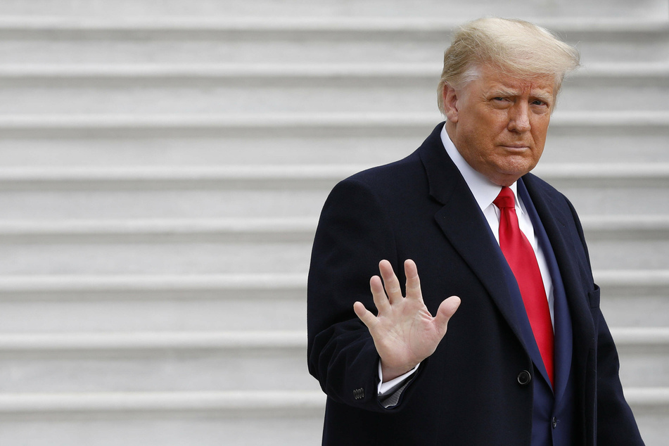 Report finds evidence Trump pressured DOJ to overturn election result