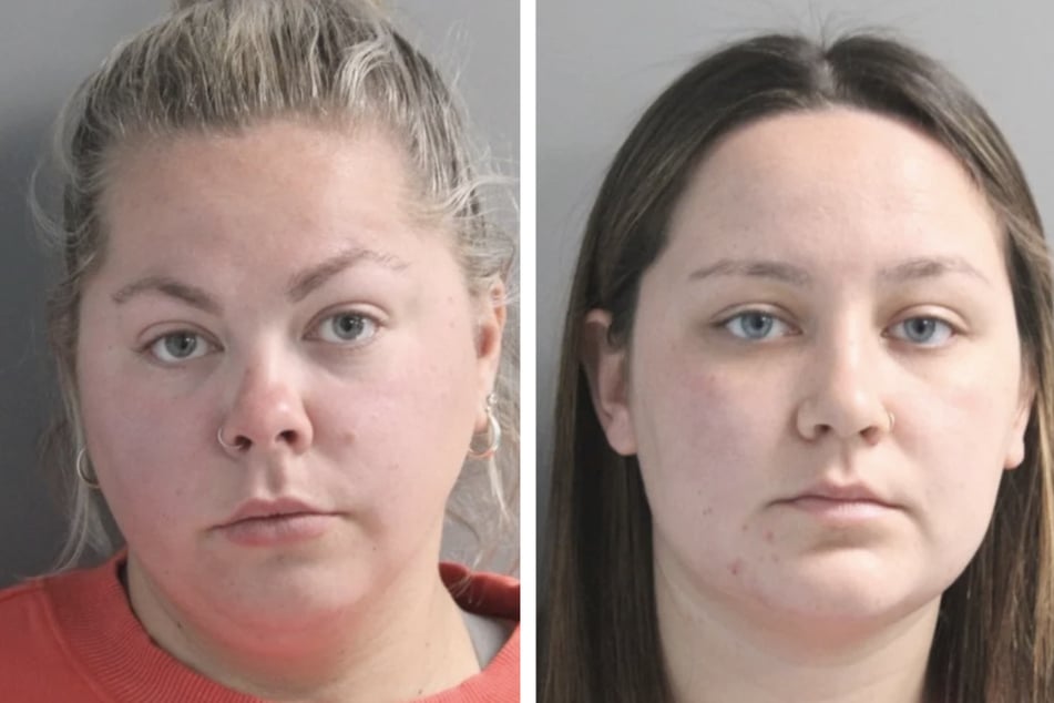 Marrissa Johnson (26, l.) und Morgan Donahue (21, r.) wurden wegen Kindeswohlgefährdung angezeigt.