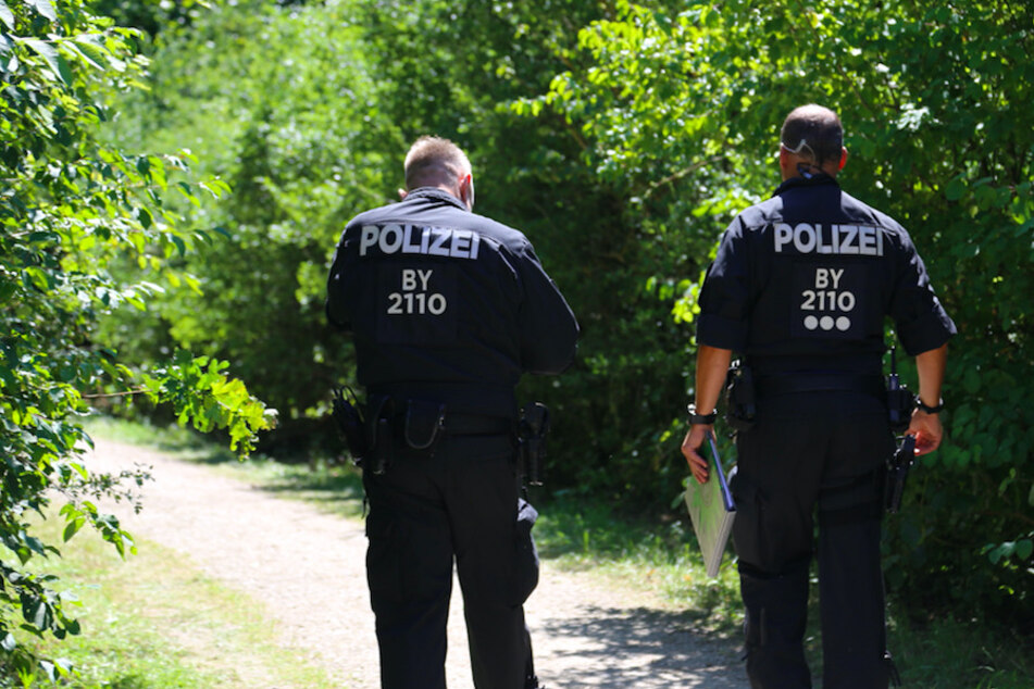 Die Polizei ermittelt im Zusammenhang der zwei Taten in der Oberpfalz.