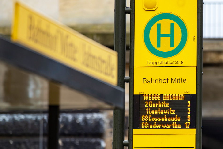 Weichen am Bahnhof Mitte müssen repariert werden: Große Umleitungen im DVB-Netz