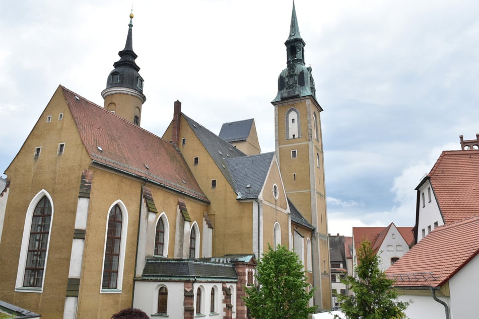 Der 72 Meter hohe Turm der Petrikirche kann heute ab 14 Uhr bestiegen werden.