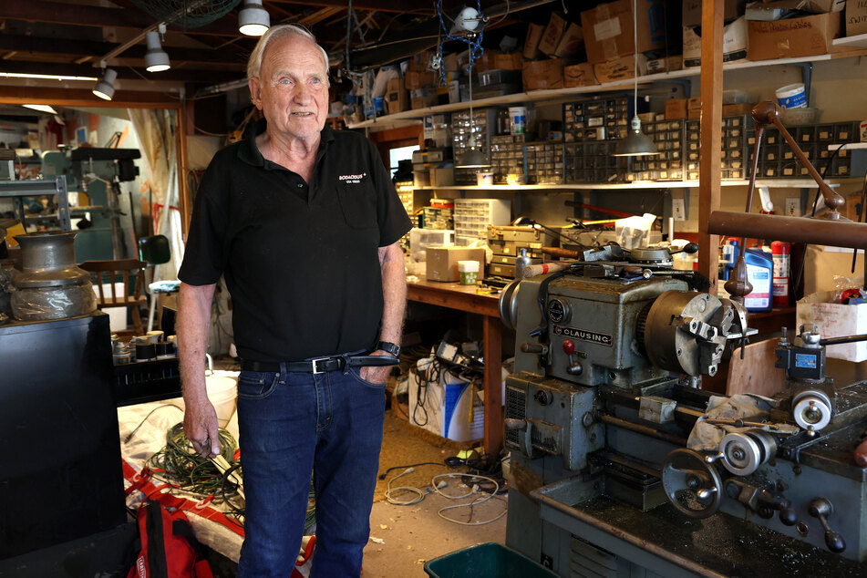 Research physicist John F. Clauser poses for a photo at his home in Walnut Creek, California.