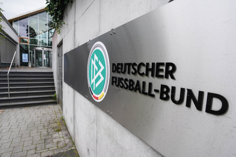 "Bis heute unerklärlich": Der Fan-Verband übte scharfe Kritik am DFB.
