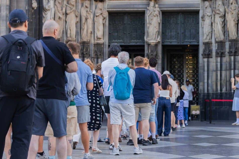 Köln: Zwölf Euro für den Dom: So fällt das Urteil der ersten Besucher aus