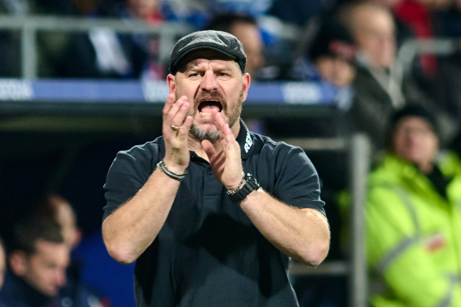 Kölns Trainer Steffen Baumgart (51) hat die Aussagen von Dietmar Hamann als "absolute Frechheit" bezeichnet.