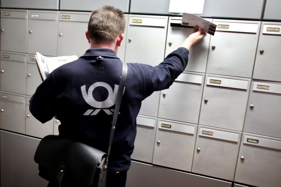 Die Deutsche Post hat die Sendungen später zugestellt. (Symbolbild)