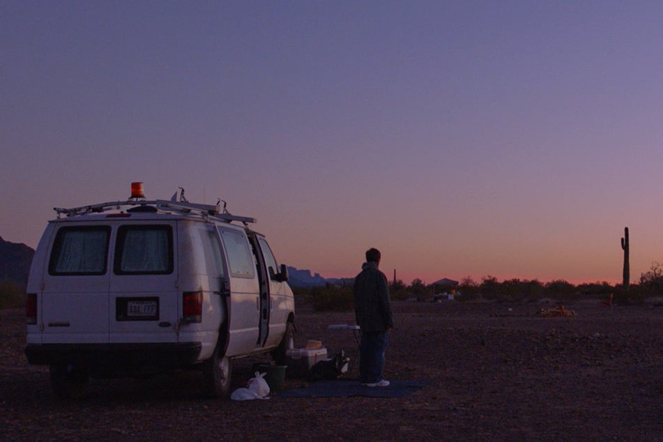 Fern (Frances McDormand, 63) lebt als Nomadin und wohnt in ihrem kleinen Van.