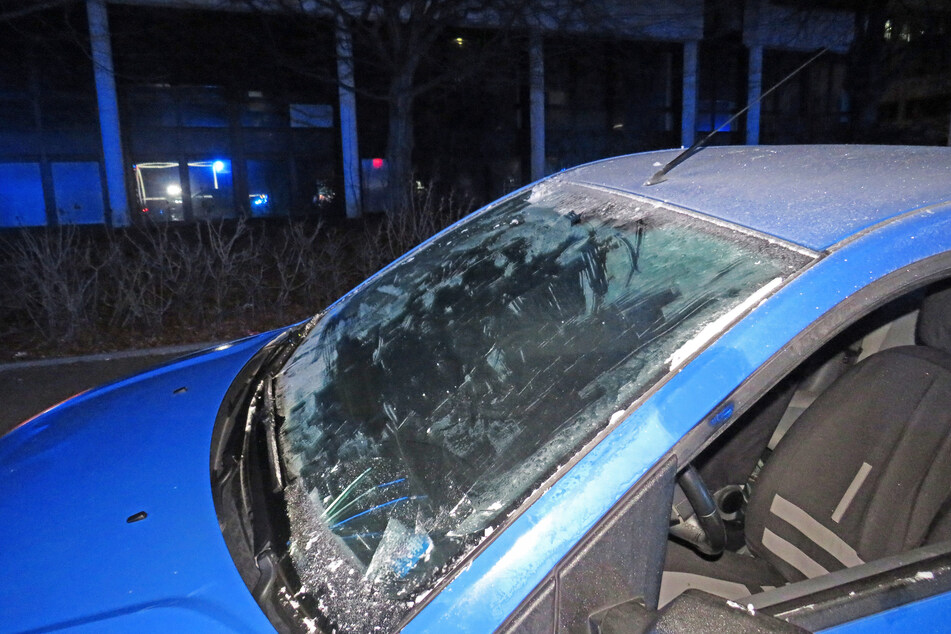 Die Windschutzscheibe des Ford Fiesta war während des Unfalls nicht vollständig freigekratzt und die Sicht somit eingeschränkt.