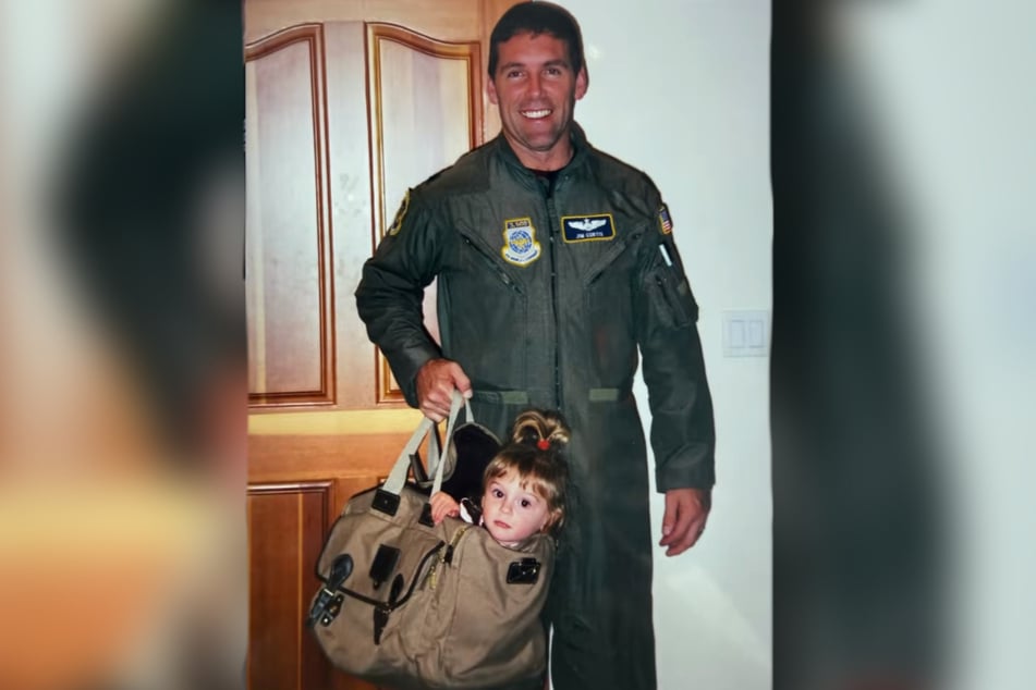 Schon von klein auf inspirierte Jim Curtis seine Tochter, selbst einmal Pilotin zu werden.