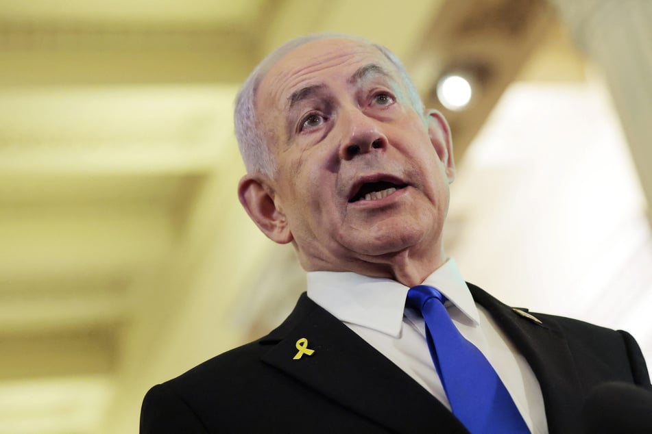 Israeli Prime Minister Benjamin Netanyahu's security cabinet has approved a plan to "take control" of Gaza City.