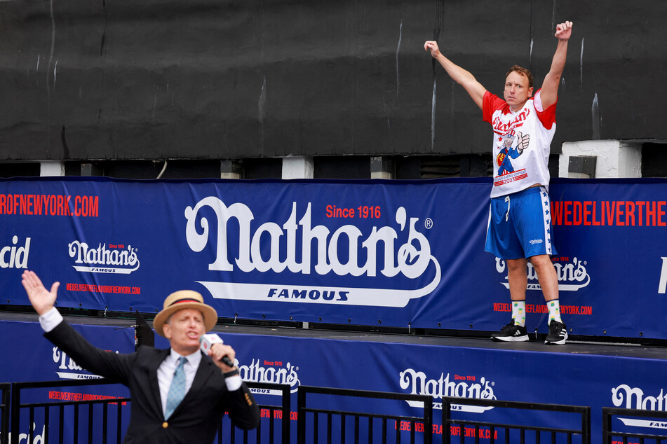 Joey Chestnut is top dog again at Nathan’s Famous Hot Dog Eating Contest