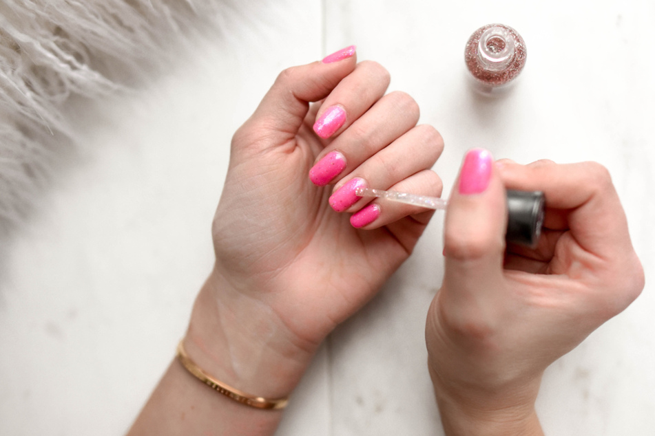How to make nail polish last longer