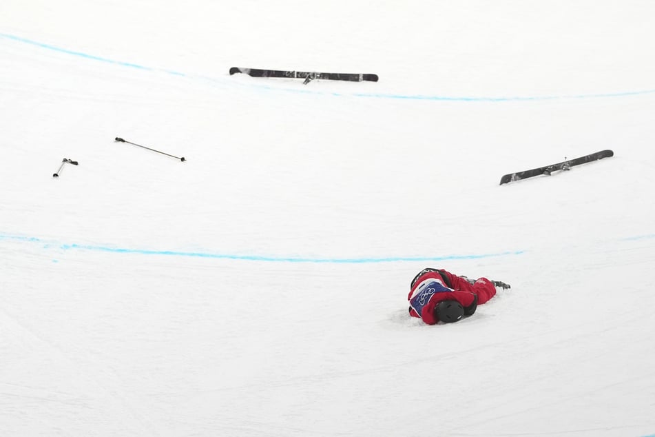 Die Kanadierin Cassie Sharpe ist in der Qualifikation für das Halfpipe-Finale schwer gestürzt.