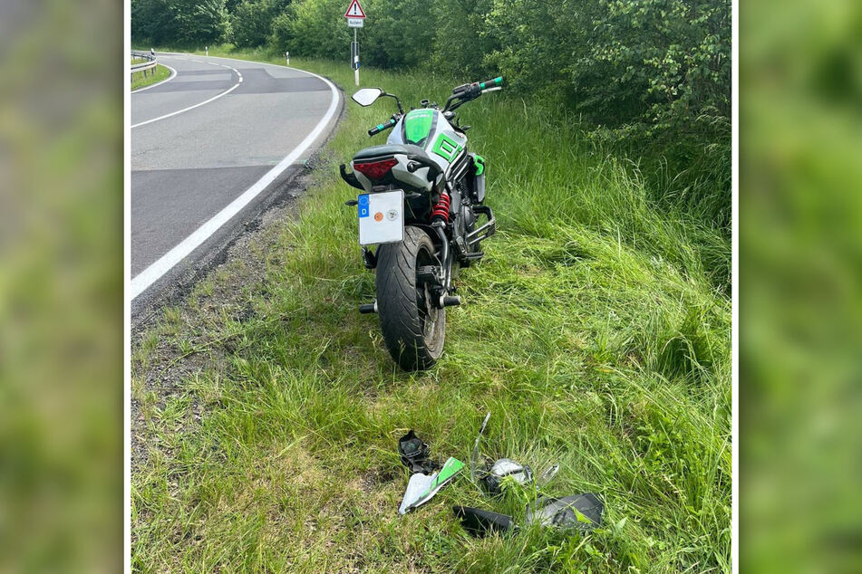 Die Kawasaki des 23-Jährigen wurde bei dem Unfall beschädigt.