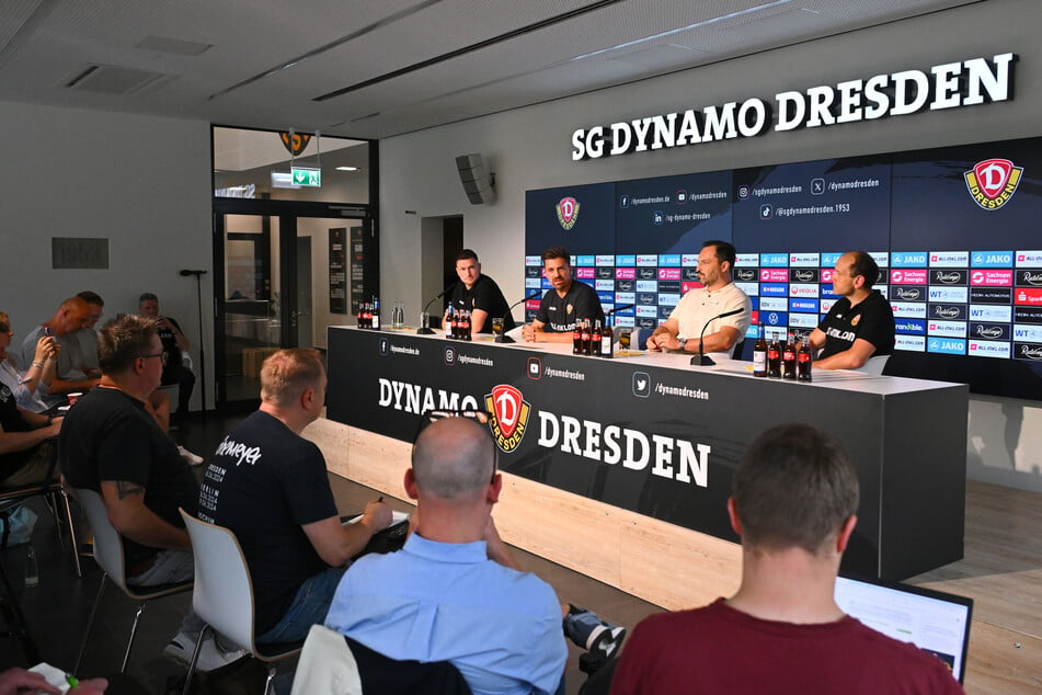 Im Rahmen einer Pressekonferenz wurde Dynamo Dresdens neuer Coach am Mittwoch vorgestellt.