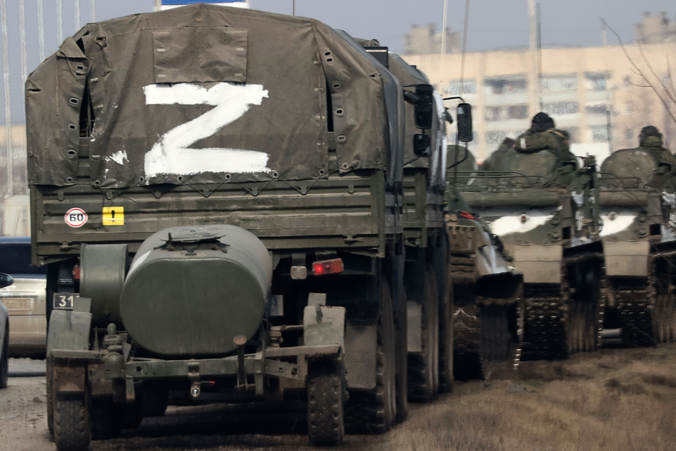 Das russische "Z"-Symbol prangt auf vielen Militärfahrzeugen.