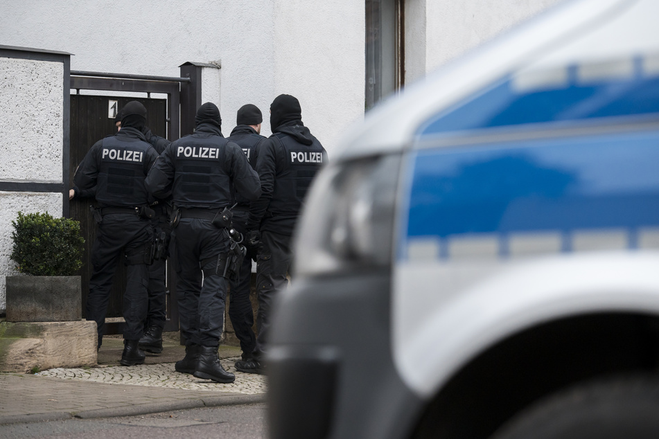 Ausländer eingeschleust? Razzia bei Thüringer Firma