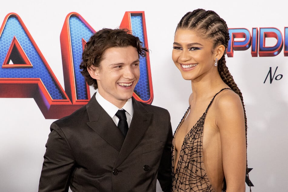 Tom Holland (28) und Zendaya (28) haben sich 2016 bei den Dreharbeiten für den "Spider-Man: Homecoming"-Film kennengelernt.