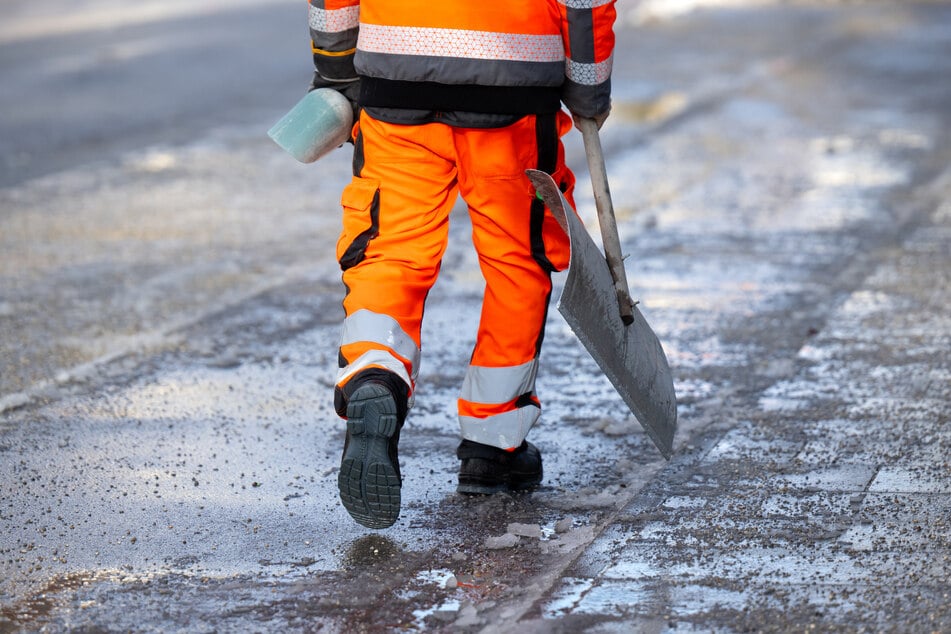 Auf Bayerns Straßen wird es glatt. (Archivfoto)