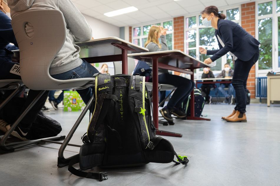 Sachsen ist nach Einschätzung der Bildungsgewerkschaft GEW besser als im vergangenen Jahr für den Schulstart gerüstet - aber nicht gut genug.