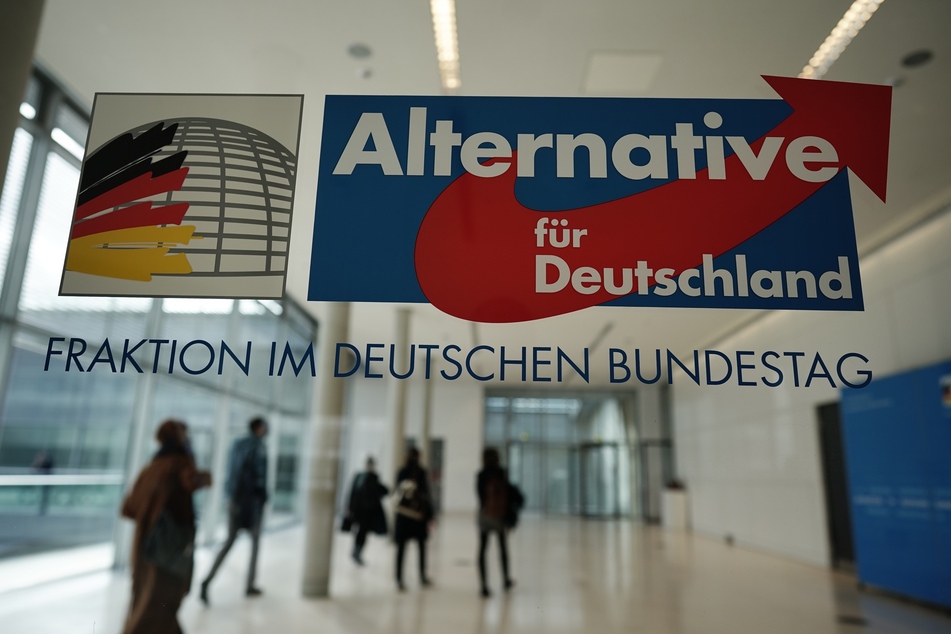 Rechtsextremer Verdachtsfall? Kein Urteil zur AfD vor der Bundestagswahl!