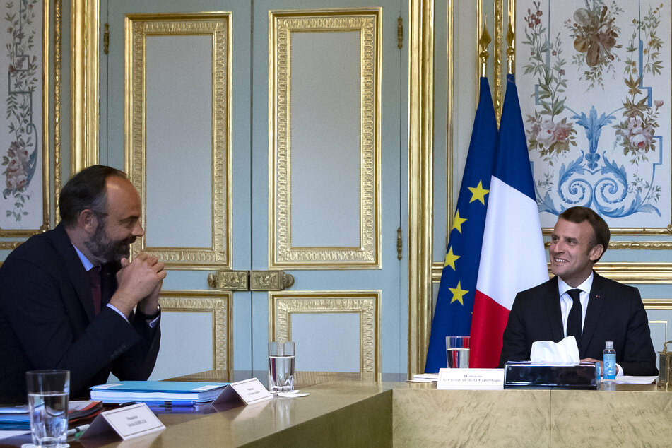 Die französische Regierung unter Premierminister Édouard Philippe (49) ist komplett zurückgetreten. Das teilte der Präsidentenpalast am 03.07.2020 in Paris mit.