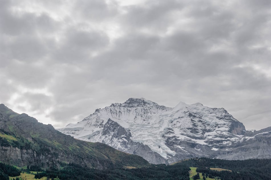 Im Schweizer Kanton Glarus ist eine Deutsche (19) tödlich verunglückt. (Symbolfoto)