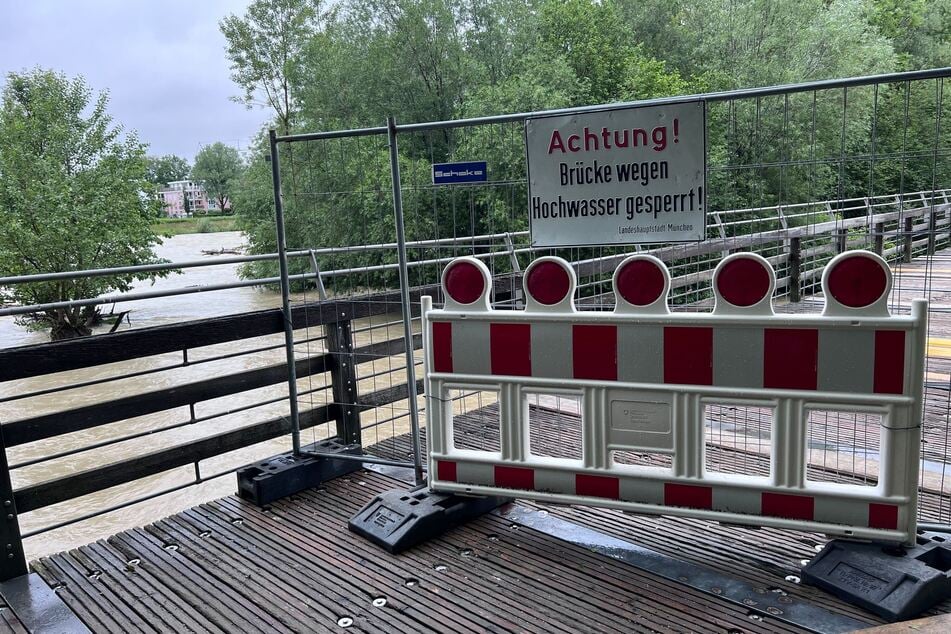 Der junge Radfahrer konnte unverletzt gerettet werden. (Symbolbild)